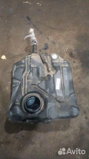 Бензобак (бак топливный) Volvo V50, S40