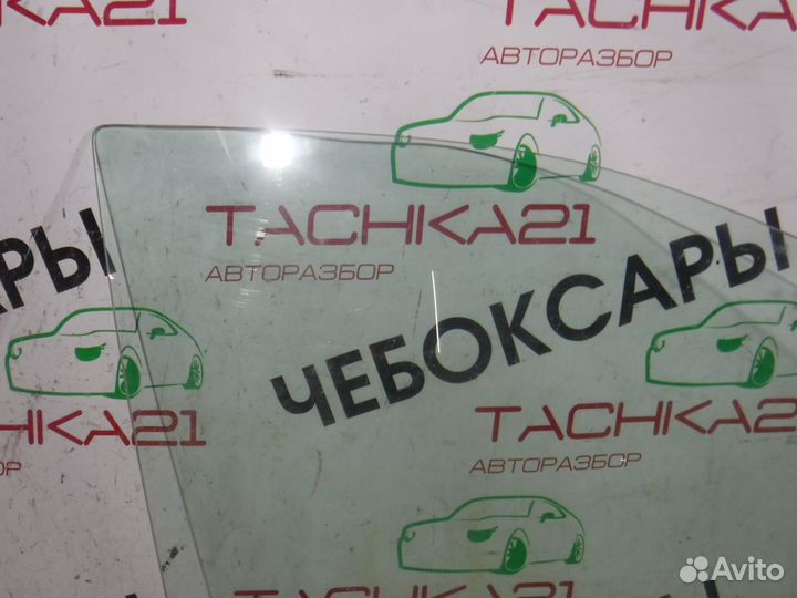 Стекло передней правой двери Ssang Yong Kyron