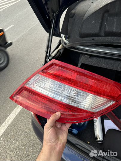 Задняя фара W204 дорест левая правая