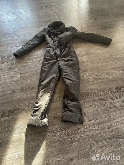 Горнолыжный комбинезон женский