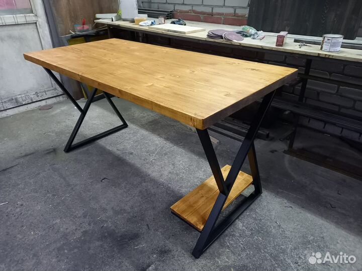 Комьютерный стол