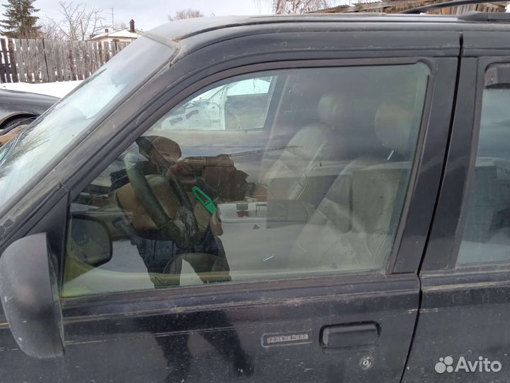 Стекло боковое Ford Explorer 2 Форд Эксплорер 2
