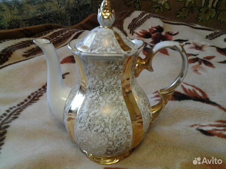 Фарфоровые посуда,статуэтки Цена указана в описани