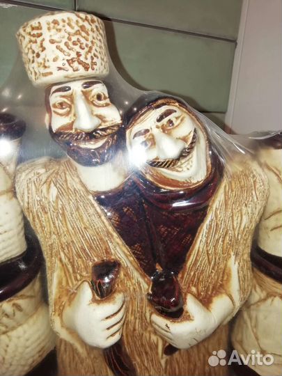 Посуда сувенирная кувшин со стаканами для вина