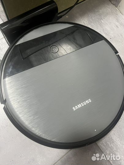 Робот пылесос