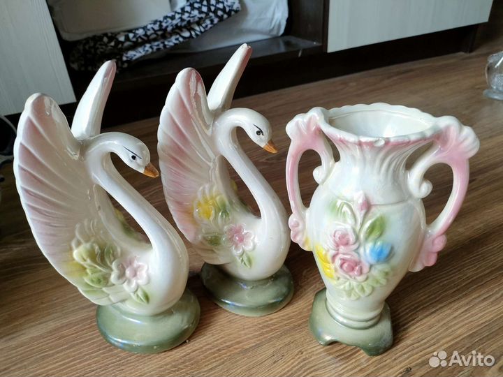 Статуэтки + вазочка