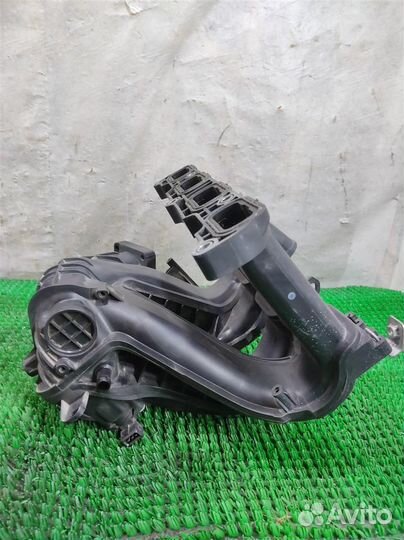 Коллектор впускной Mitsubishi Lancer 10 2010