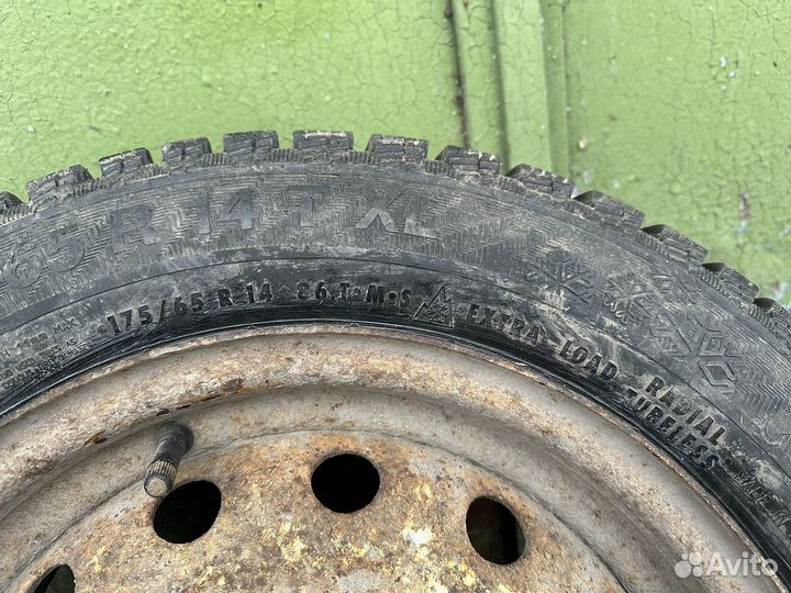 Gislaved Nord Frost 200 175/65 R14 86T