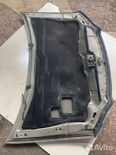 Капот Субару Трибека