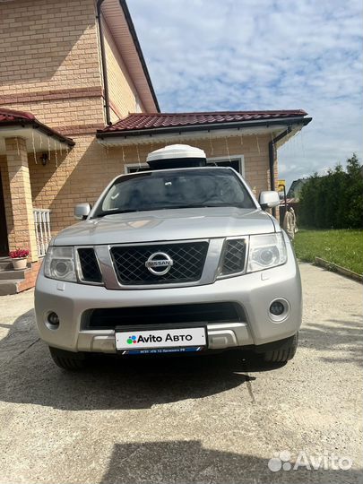 Nissan Pathfinder 2.5 AT, 2012, 318 825 км