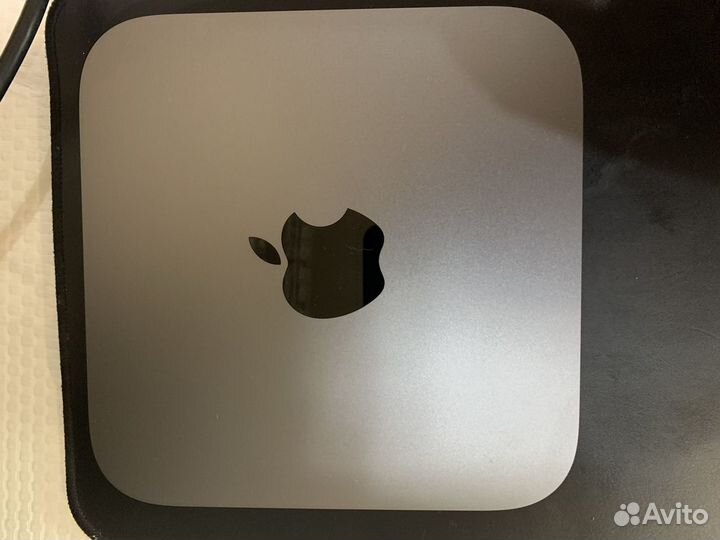 Apple mac mini 2018, i5 3,0 (6 ядер) ssd 256 GB, 8