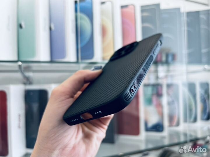 Чехол на iPhone 13 Pro