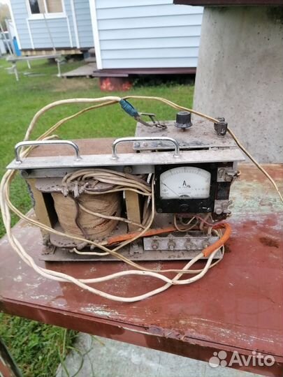 Зарядное устройство для аккумуляторов