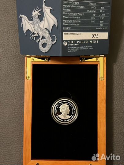 Коллекционные монета Василиск