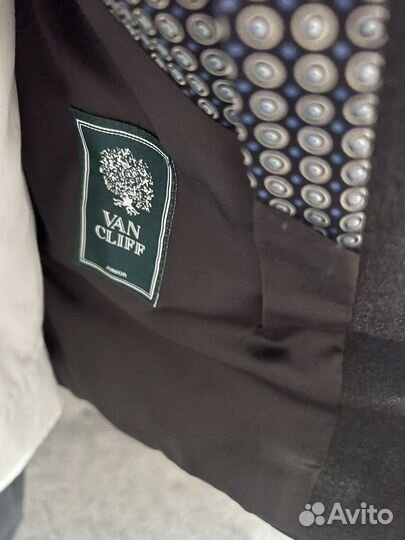 Школьный костюм для первоклассника