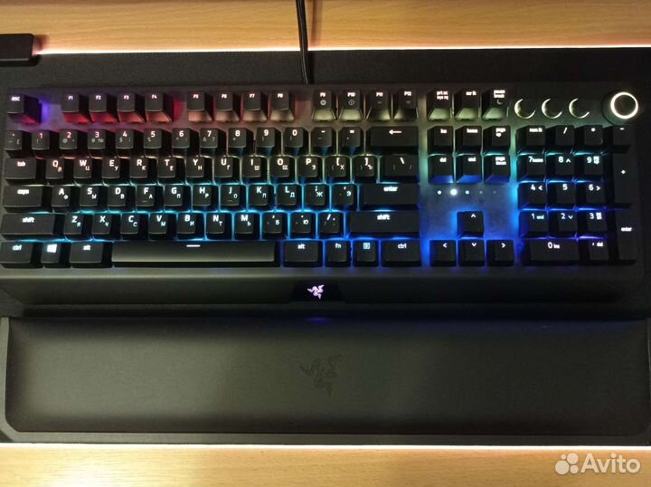 Игровая клавиатура razer blackwidow elite
