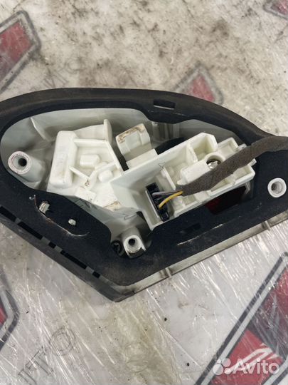 Фонарь задний правый внутренний Опель Астра J