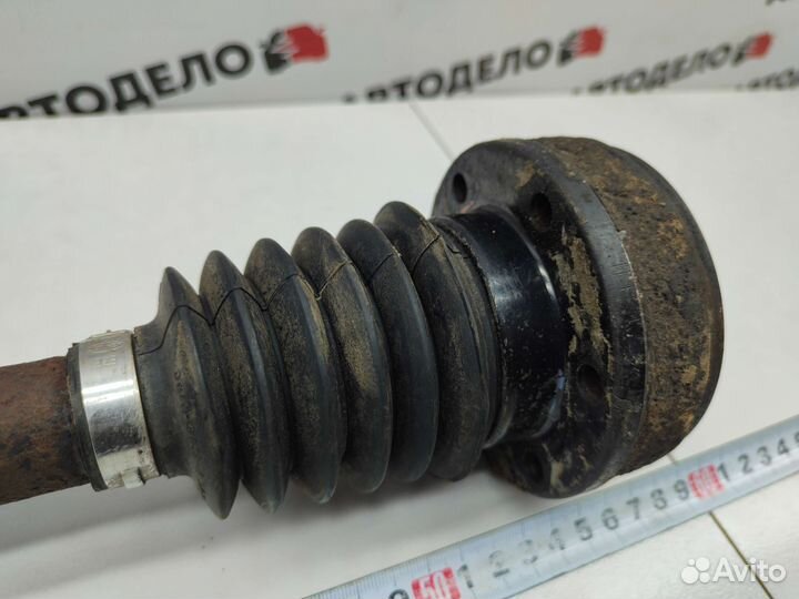 Привод передний левый Volkswagen Golf MK4 1999 г.в