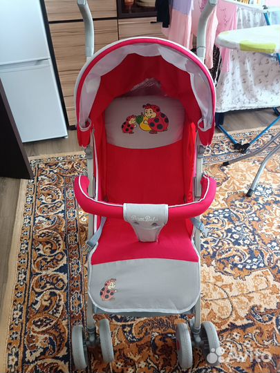 Прогулочная коляска трость