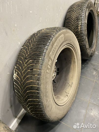 Michelin CrossClimate SUV 235/65 R17