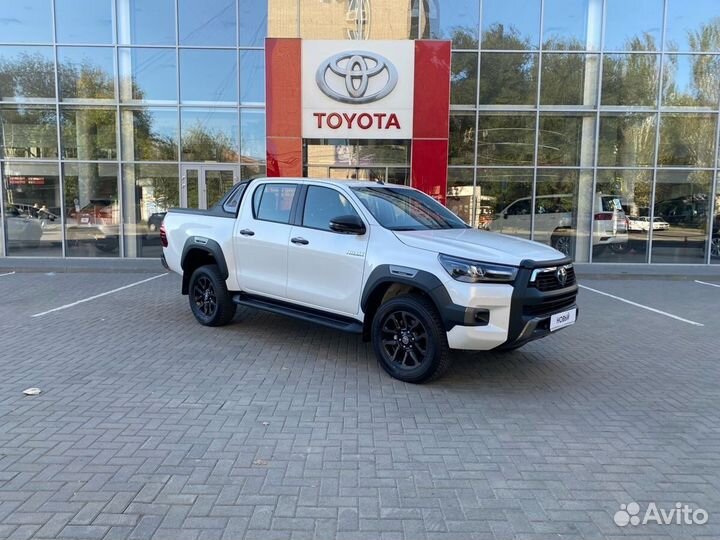 Toyota Hilux 2.8 AT, 2022