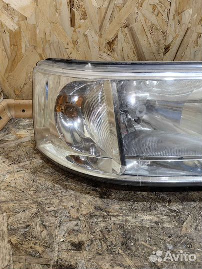 Фара Правая Фольксваген Транспортер Т5