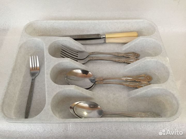 Поддон для вилок и ложек