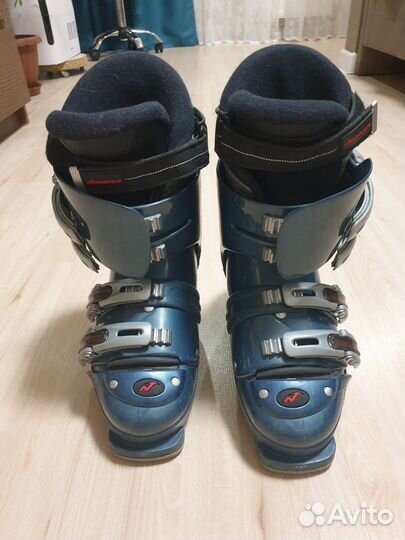 Горнолыжные ботинки 24