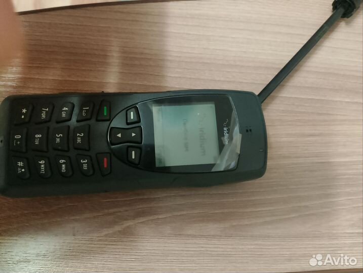 Спутниковый телефон Иридиум