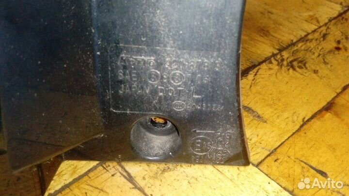 Фонарь наружный задний левый Mitsubishi Outlander