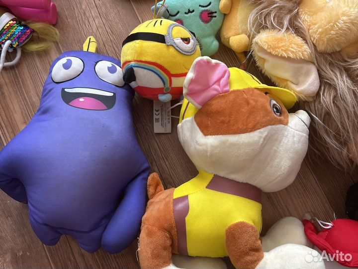 Мягкие игрушки пакетом много игрушек