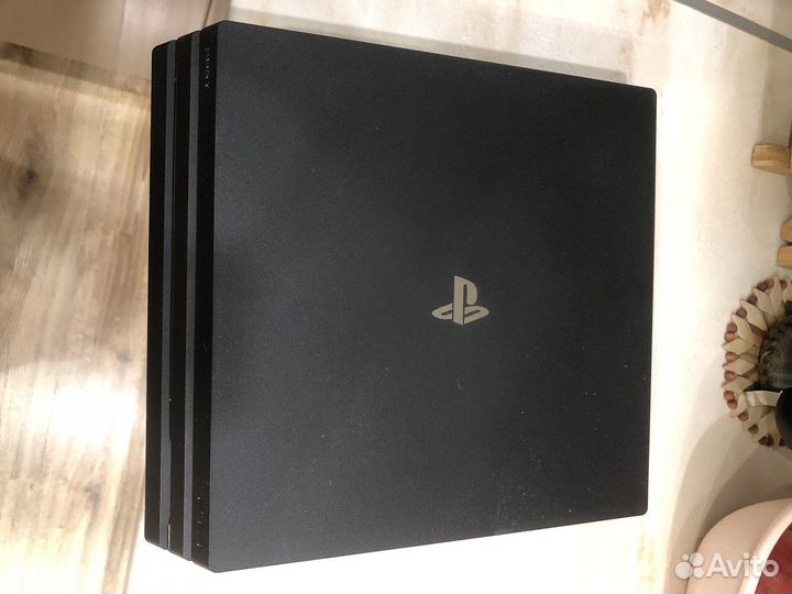 Sony PS4 pro 1tb