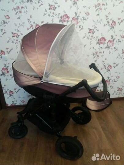 Коляска Tutis Zippy Pia 3 в 1