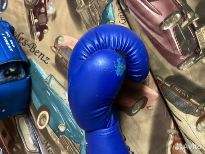 Боксерские перчатки demix