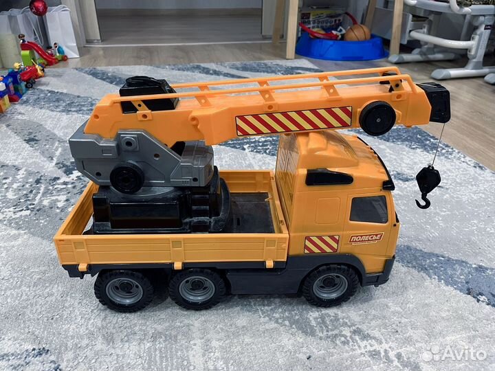 Автокран Полесье Volvo