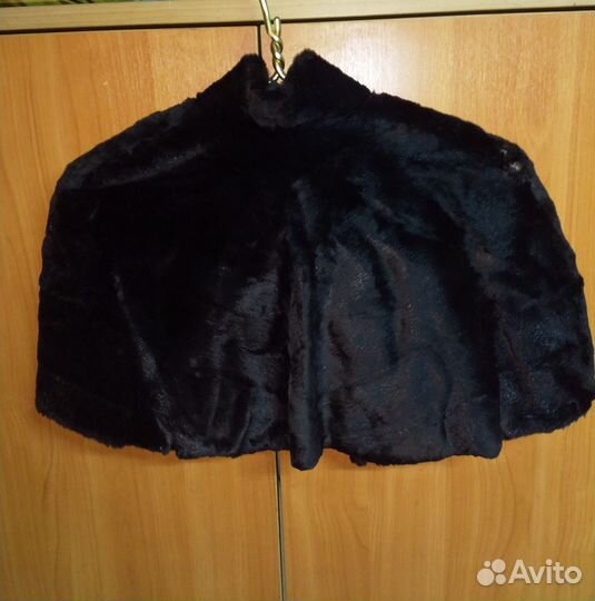 Пелерина женская