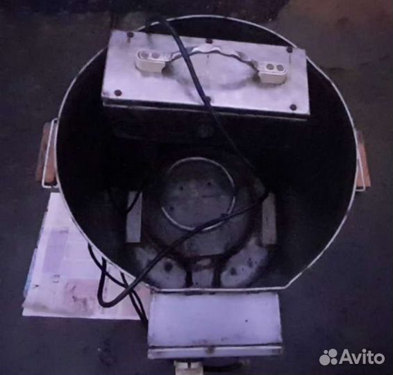 Улики и пчелоинвентарь. Прибор для подогрева меда