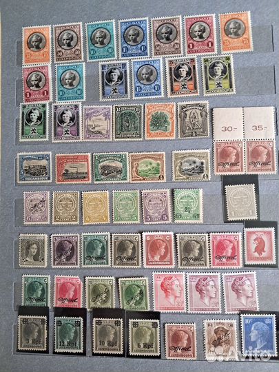 Альбом с марками 1215 шт. чистые