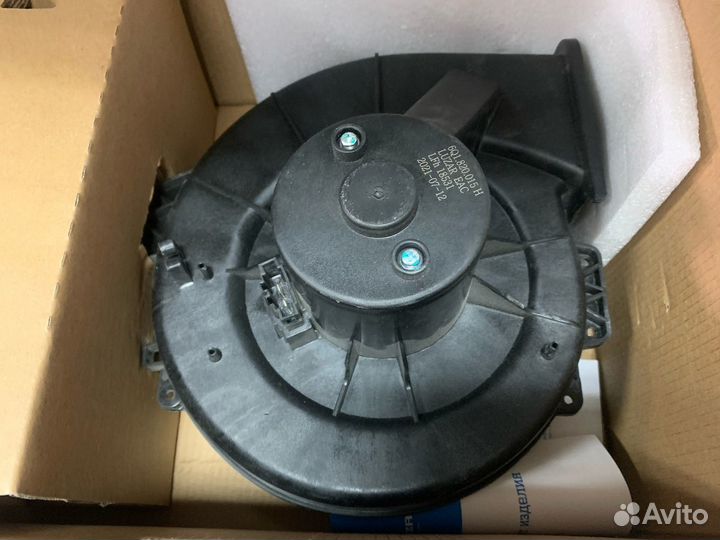 Вентилятор отопителя Volkswagen polo/Fox