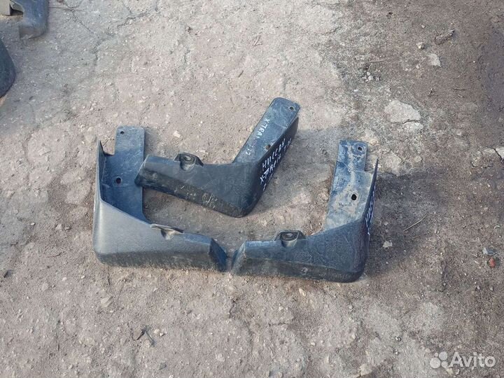 Nissan X-trail T32 брызговик задний цена за шт