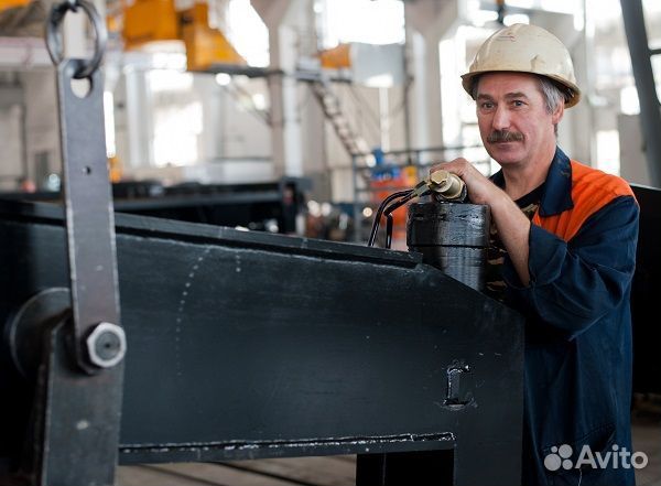 Вахта чистильщик металла