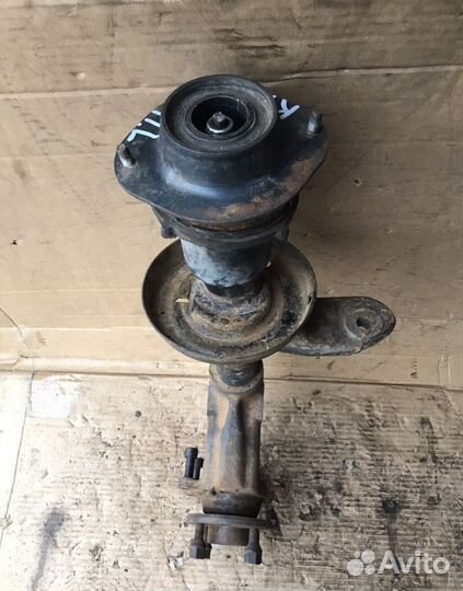 Стойка передняя Опель Кадет