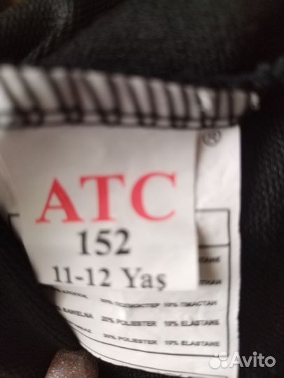 Толстовка на молнии с капюшоном