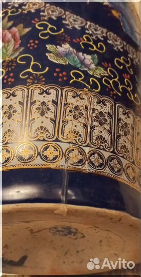 Ваза высокая напольная интерьерная. 80 см. Китай