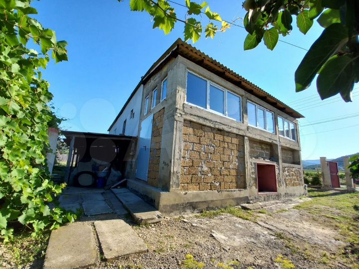 Дом 130 м² на участке 6 сот.