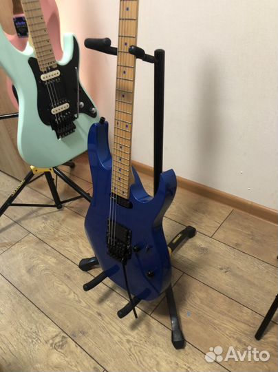 Стойка для гитары hercules gs405b