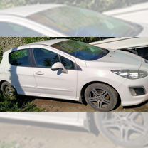 Peugeot 308 1.6 AT, 2012, 110 000 км, с пробегом, цена 500 000 руб.