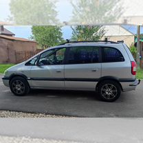 Opel Zafira 1.8 MT, 2004, 100 000 км, с пробегом, цена 460 000 руб.