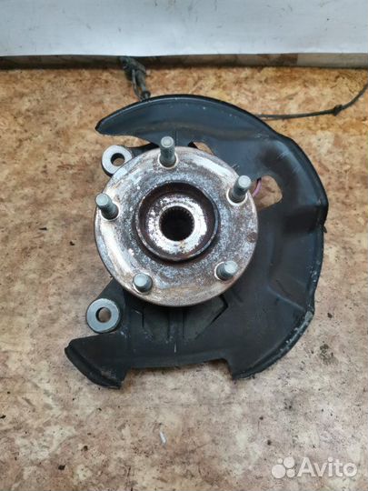 Кулак поворотный передний левый Mazda 3 хетчбэк BM