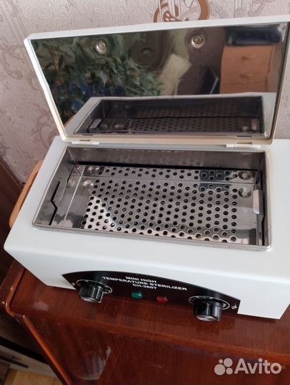 Сухожаровой шкаф для стерилизации инструментов